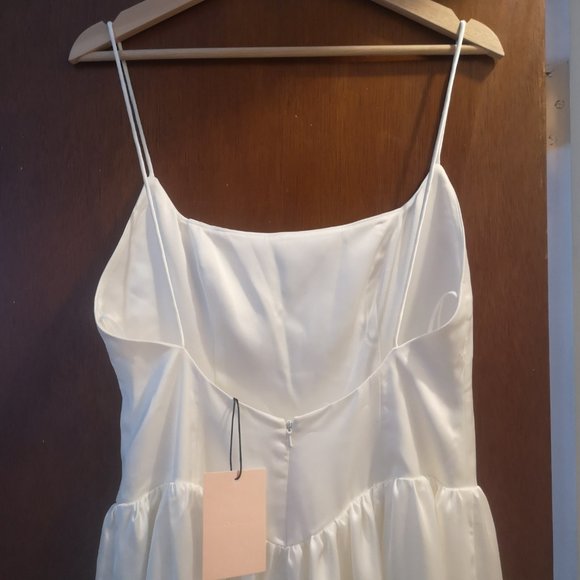 Fame and Partners Drop Waist Wedding Dress - Picture 5 of 7